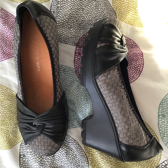 Womens Bernie Mev Shoes - Picture 2 of 5